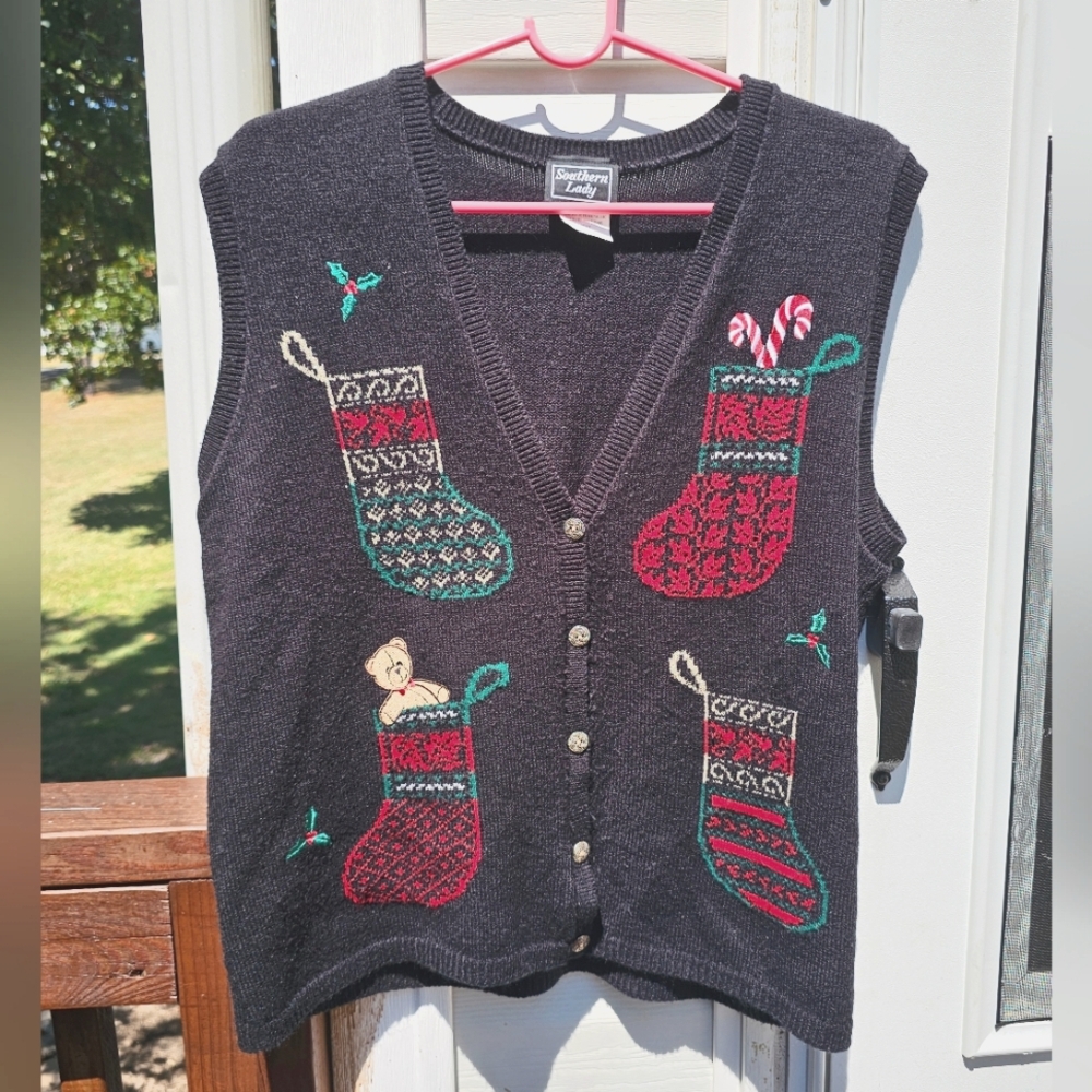 Vtg Christmas Embroidered Sweater Vest‎ Womans L USA Made Teacher Office Party
